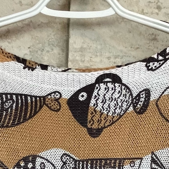 Quirky All Over Fishes Lightweight Knit Top Eclectic Artsy Italy Made Stretchy - Picture 4 of 16